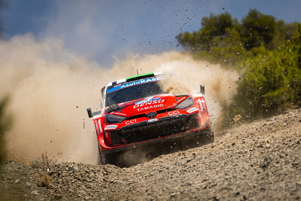 Rajd Akropolu WRC: Sébastien Ogier wygrywa, podwójne podium TOYOTA GAZOO Racing WRT