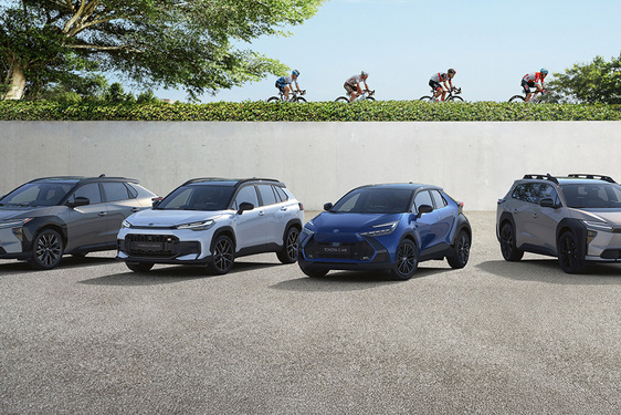 Hybrydowe i elektryczne Toyoty w limitowanej wersji specjalnej Tour de Pologne