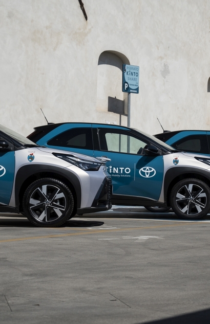 Od Aygo X Hybrid po Mirai na wodór. 50 zelektryfikowanych Toyot w carsharingu w Wenecji