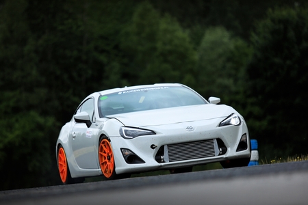 TOYOTA GR CUP 2026 wkracza w decydującą fazę. Kolejni finaliści po rundzie na Moto Park Ułęż