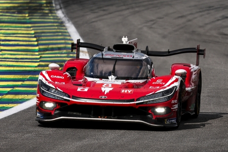 TOYOTA RACING utrzymała prowadzenie w WEC mimo trudnego wyścigu w São Paulo