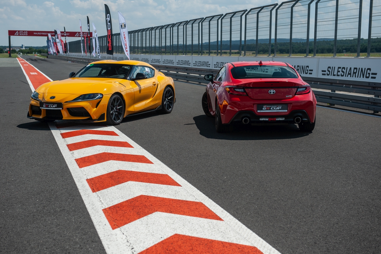 TOYOTA GR CUP 2026 na Silesia Ring. Sportowa rywalizacja na jednym z najnowocześniejszych torów w Polsce