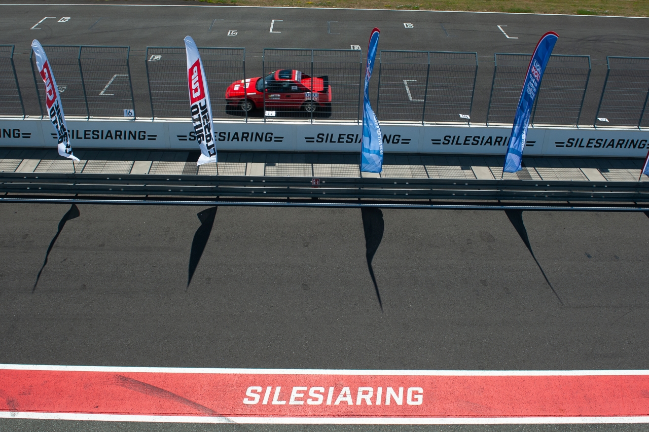 TOYOTA GR CUP 2026 na Silesia Ring. Sportowa rywalizacja na jednym z najnowocześniejszych torów w Polsce