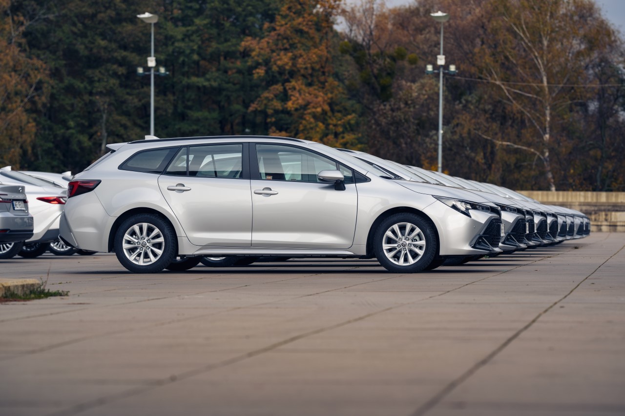 Ponad 61 tys. samochodów Toyoty i Lexusa w KINTO One. Leasing i najem coraz popularniejsze wśród klientów