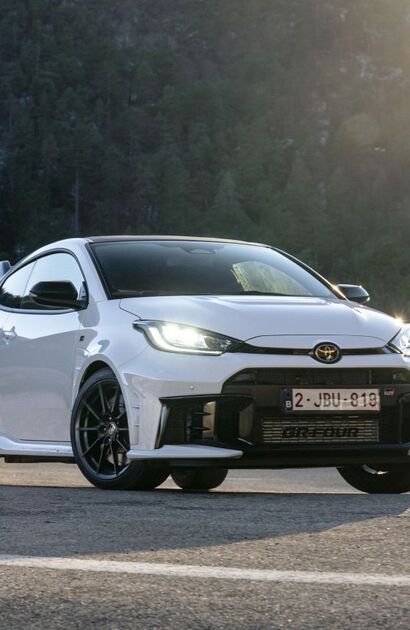 Aero Performance to najlepsza wersja GR Yarisa. Efektowny wygląd i poprawione prowadzenie hot-hatcha