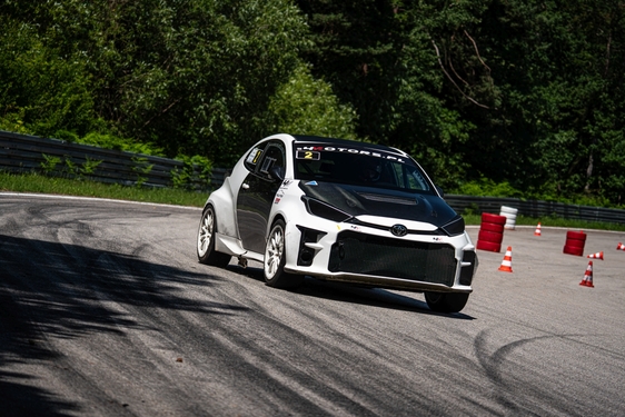 TOYOTA GR CUP 2026: Tor Kielce, Autodrom Biłgoraj i druga część sezonu GR CUP DIGITAL