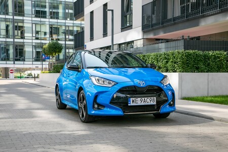 Toyota zdominowała ranking Carwow. Yaris Cross, Aygo X i Yaris najbardziej ekonomicznymi modelami