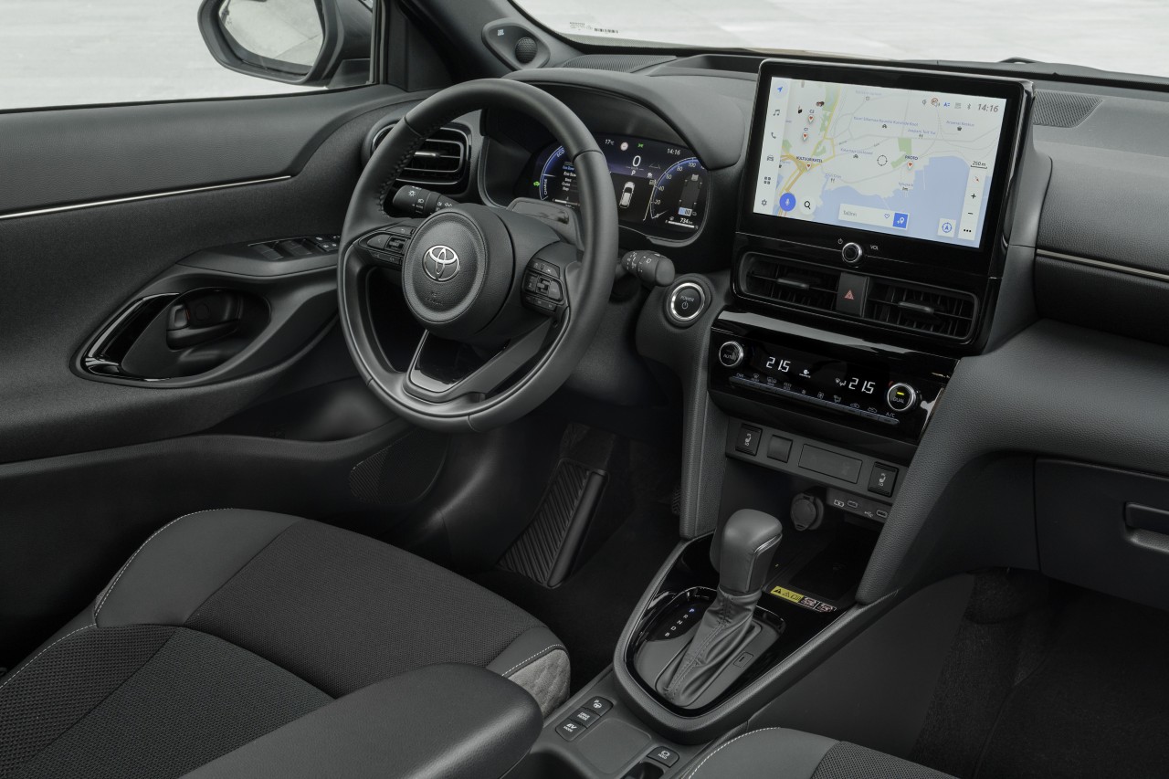 Dni Otwarte nowej Toyoty Yaris Cross. Bestseller segmentu B-SUV z odświeżonym designem i wydajną hybrydą