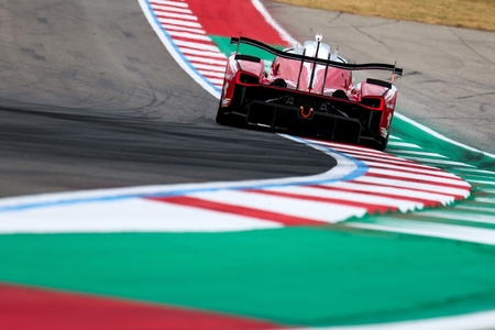 TOYOTA RACING powiększa przewagę w WEC po wymagającym wyścigu w Austin