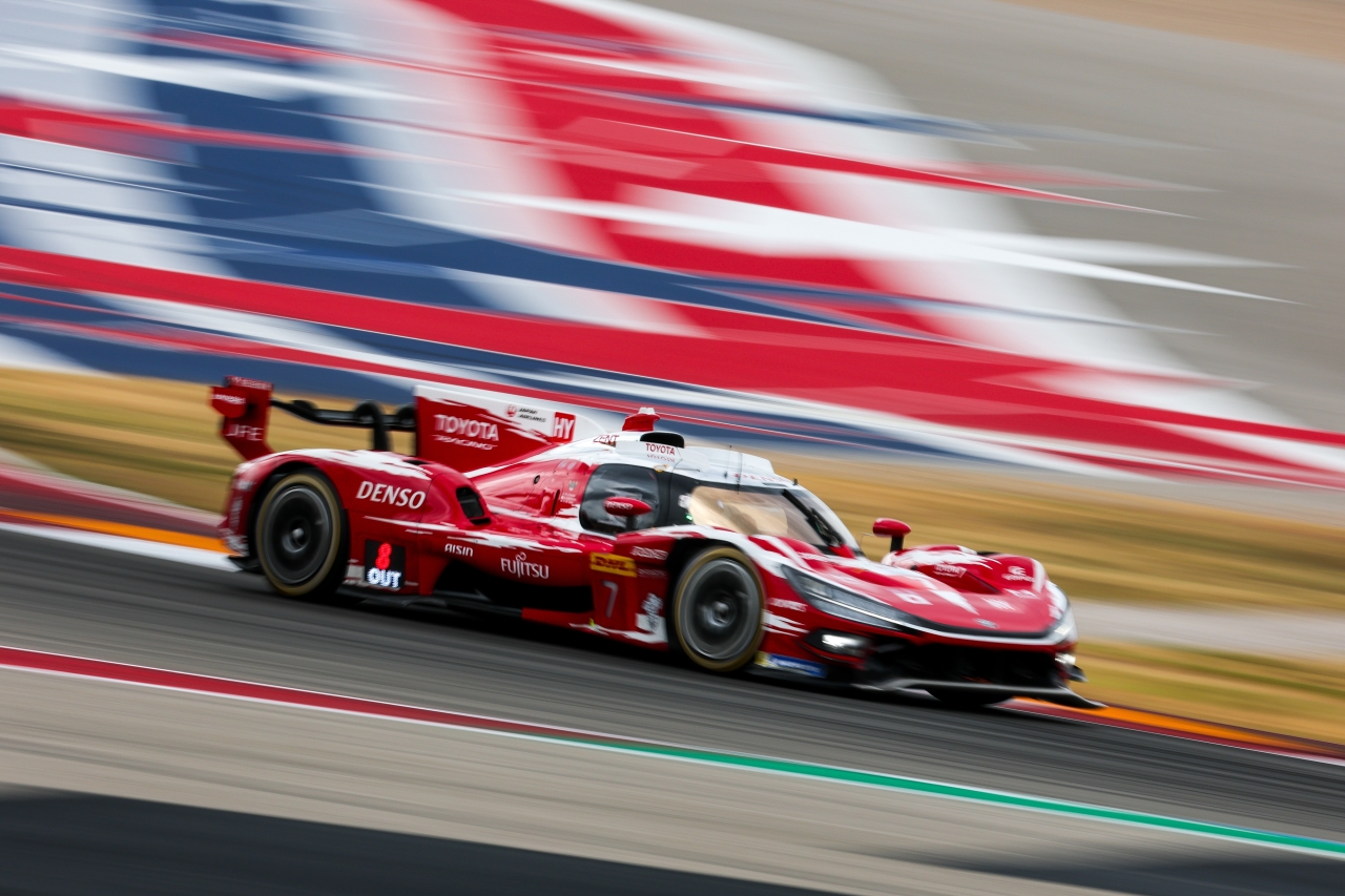 TOYOTA RACING powiększa przewagę w WEC po wymagającym wyścigu w Austin