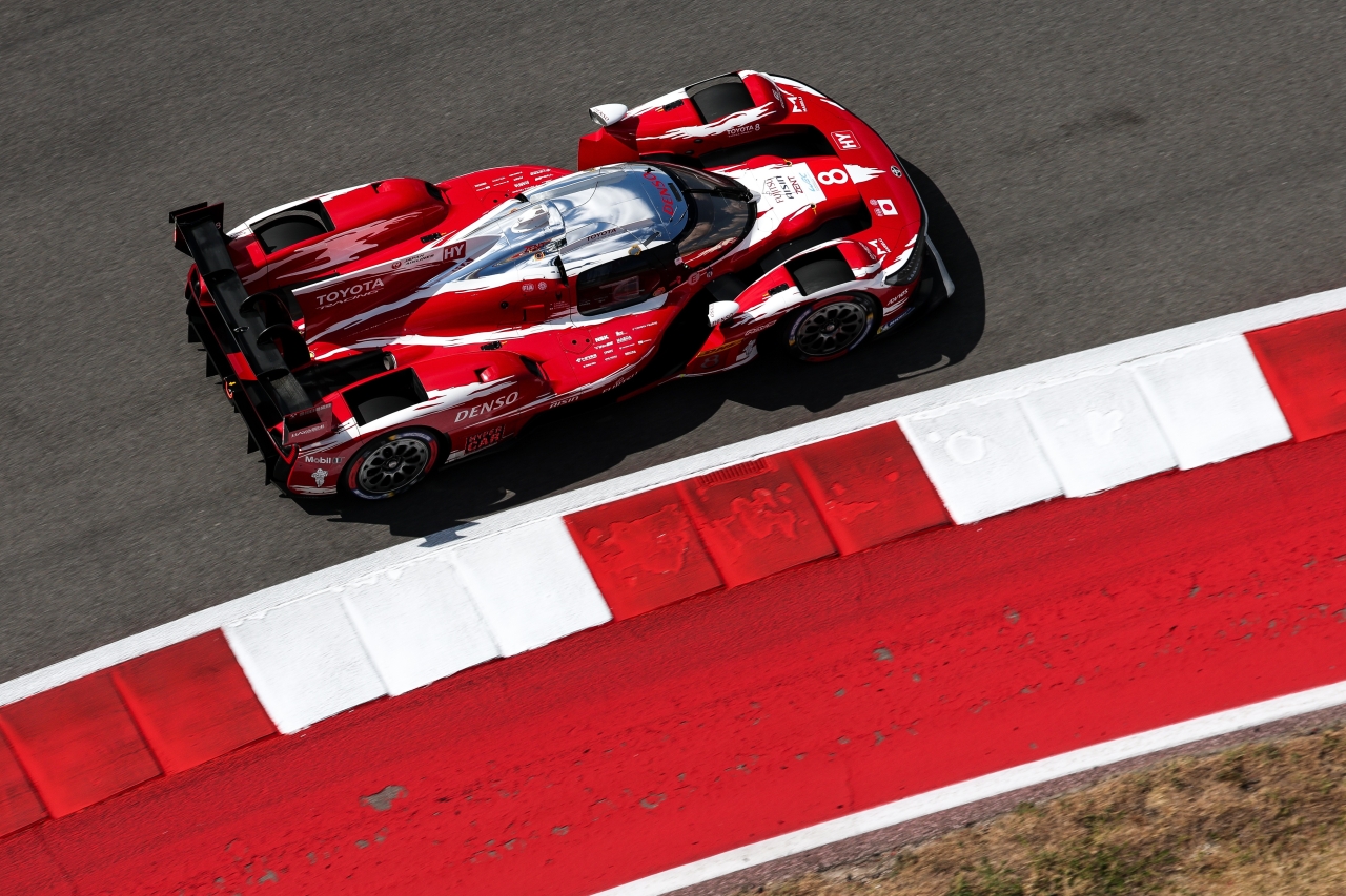 TOYOTA RACING powiększa przewagę w WEC po wymagającym wyścigu w Austin