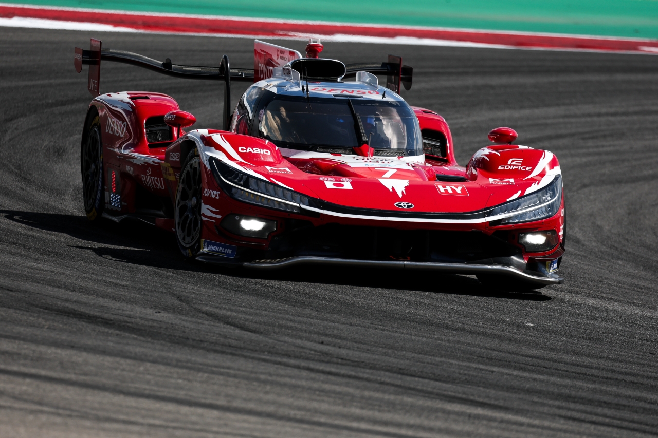 TOYOTA RACING powiększa przewagę w WEC po wymagającym wyścigu w Austin