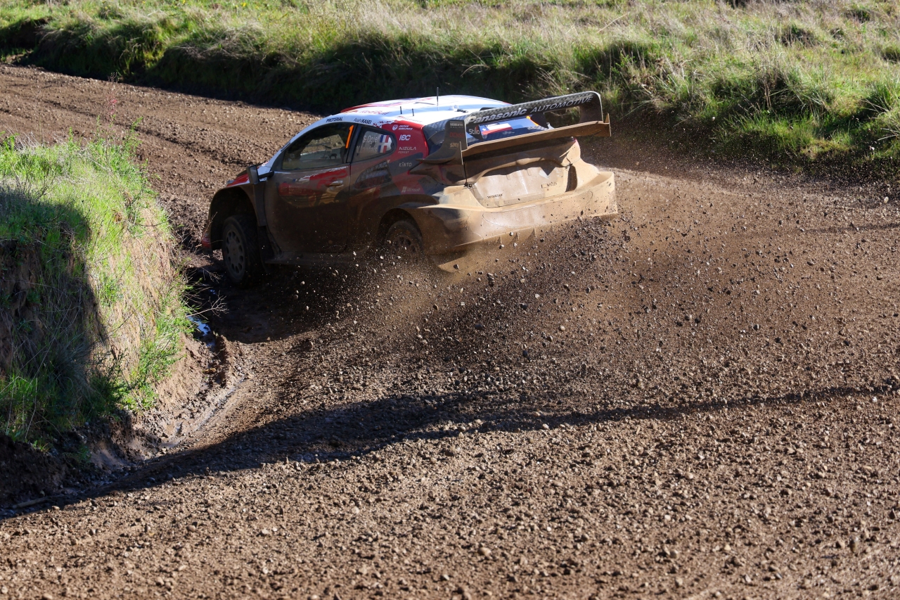 Toyota mistrzem świata producentów WRC 2026. Szósty tytuł z rzędu i dublet w Rajdzie Chile