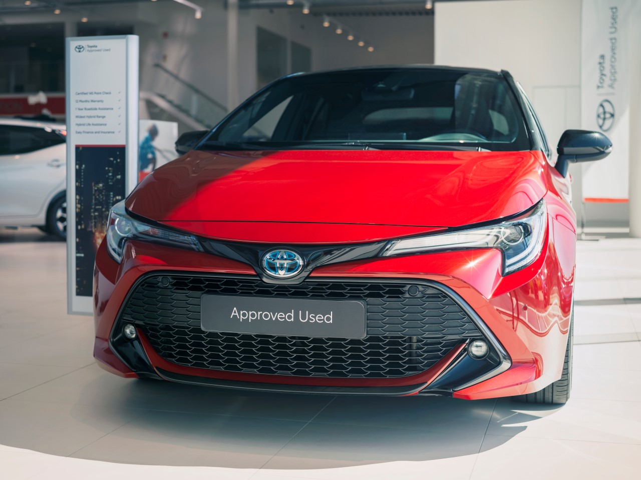 Dni Otwarte aut używanych w salonach Toyoty. Szeroka oferta samochodów z gwarancją, promocyjne finansowanie i rabat na akcesoria