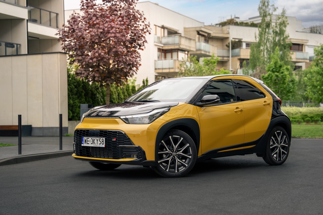 Hybrydowa Toyota Aygo X stworzona do miasta. 116 KM i zużycie paliwa od 2,9 l/100 km