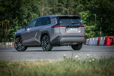 Nowa Toyota RAV4 najlepsza w Wielkim Teście Auto Świata 2026