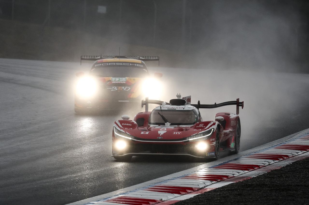 TOYOTA RACING wygrywa 6 Hours of Fuji i umacnia się na czele WEC