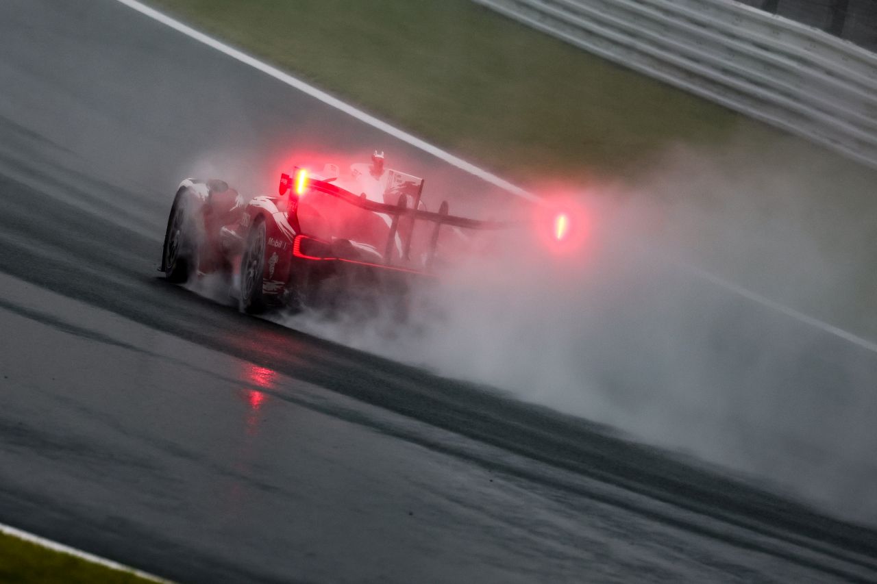TOYOTA RACING wygrywa 6 Hours of Fuji i umacnia się na czele WEC