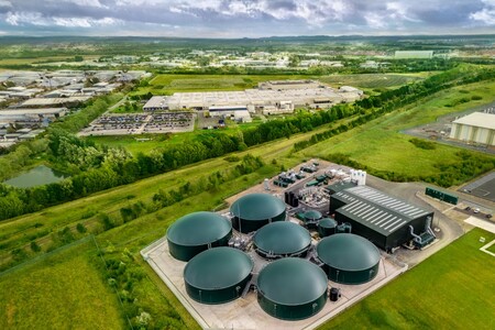 Przełomowe osiągnięcie Toyoty w Europie. Fabryka w Deeside rozpoczyna produkcję neutralną pod względem emisji CO2