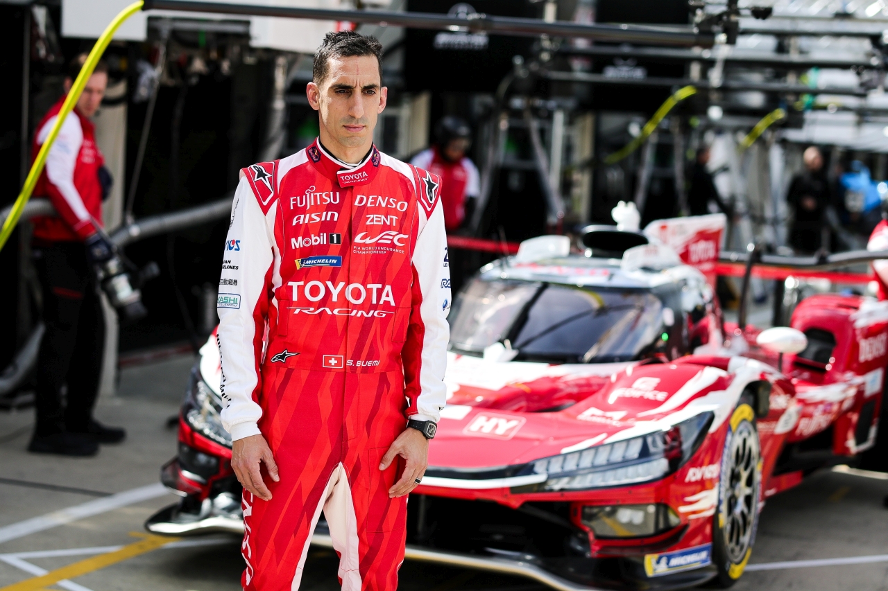 TOYOTA RACING walczy o dwa tytuły w Hiszpanii