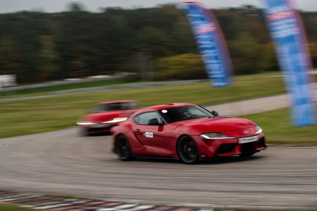 Trzy awanse w Słomczynie, finisz kwalifikacji DIGITAL. TOYOTA GR CUP przed decydującymi rundami