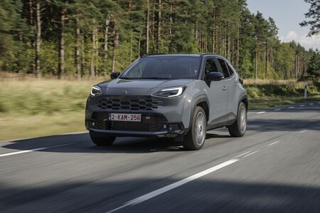 Toyota Motor Europe z rekordową sprzedażą po trzech kwartałach 2026 roku. Yaris Cross bestsellerem, Toyota C-HR+ najpopularniejszym autem elektrycznym