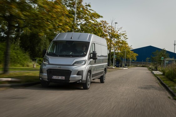 PROACE MAX Electric 2024