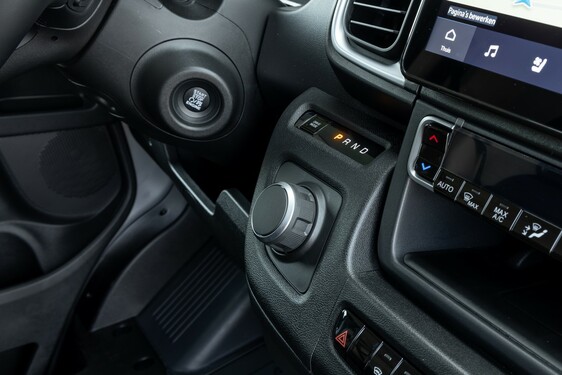 PROACE MAX Electric 2024