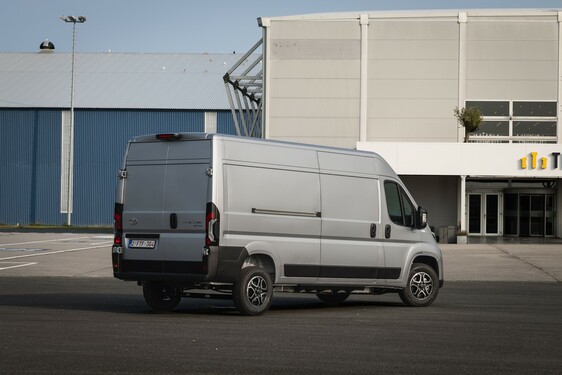 PROACE MAX Electric 2024