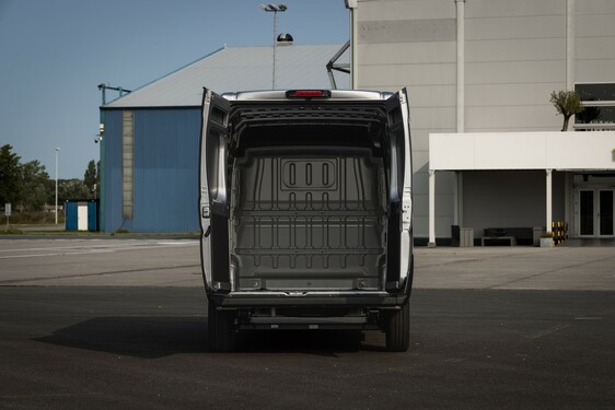 PROACE MAX Electric 2024