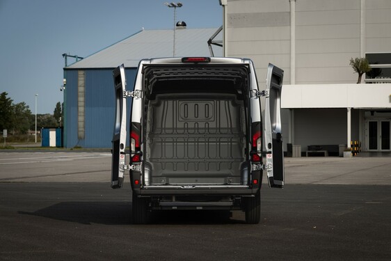 PROACE MAX Electric 2024