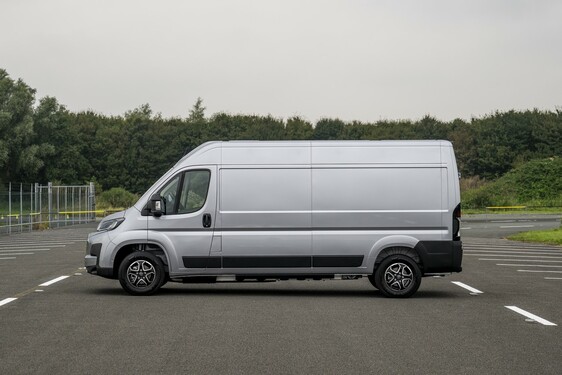 PROACE MAX Electric 2024