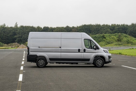 PROACE MAX Electric 2024