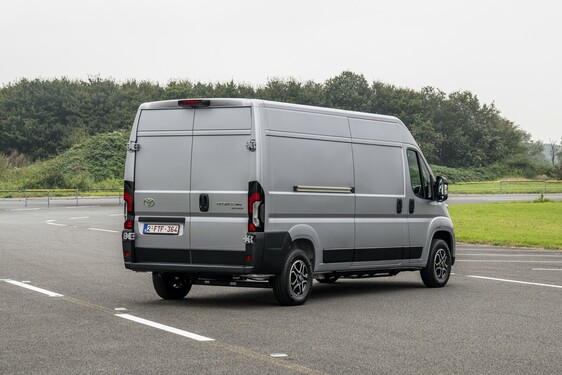 PROACE MAX Electric 2024