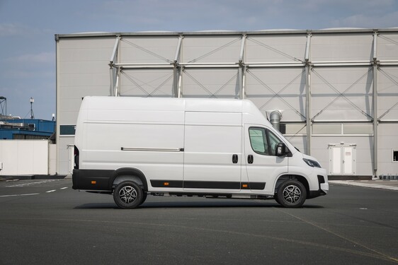 PROACE MAX Electric 2024