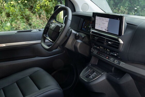 PROACE VERSO Electric 2024