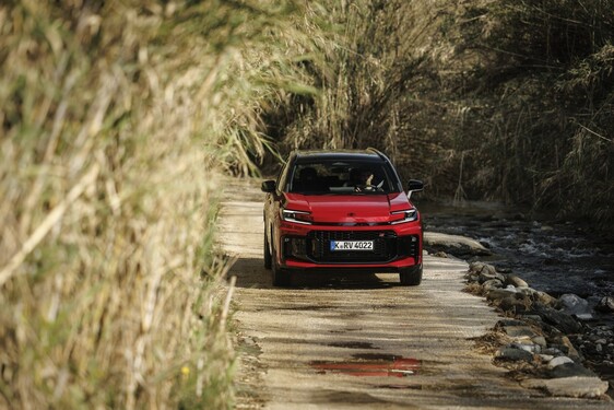 RAV4 PHEV GR SPORT 2026