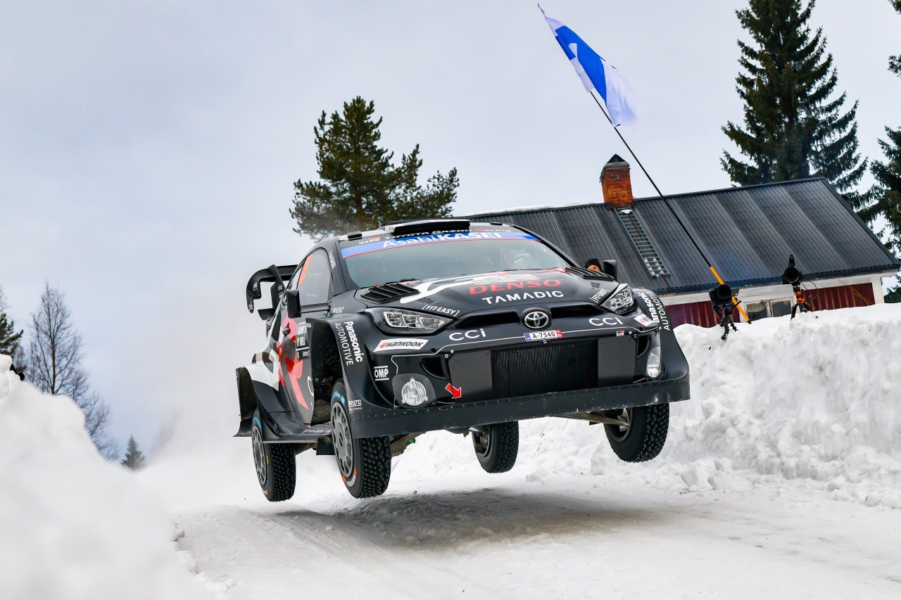 Toyota získala na Švédské rallye první dvě místa 