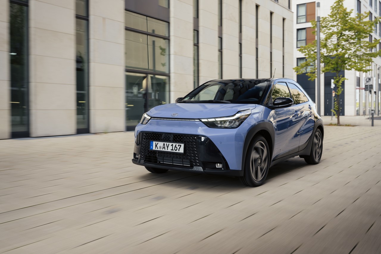  Předprodej hybridní Toyoty Aygo X začíná. Jaké jsou české ceny?