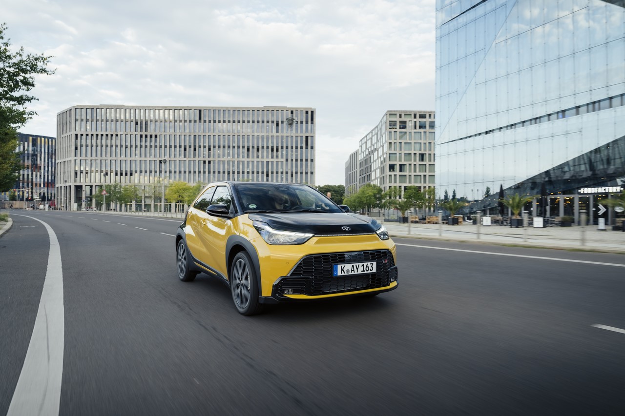  Předprodej hybridní Toyoty Aygo X začíná. Jaké jsou české ceny?