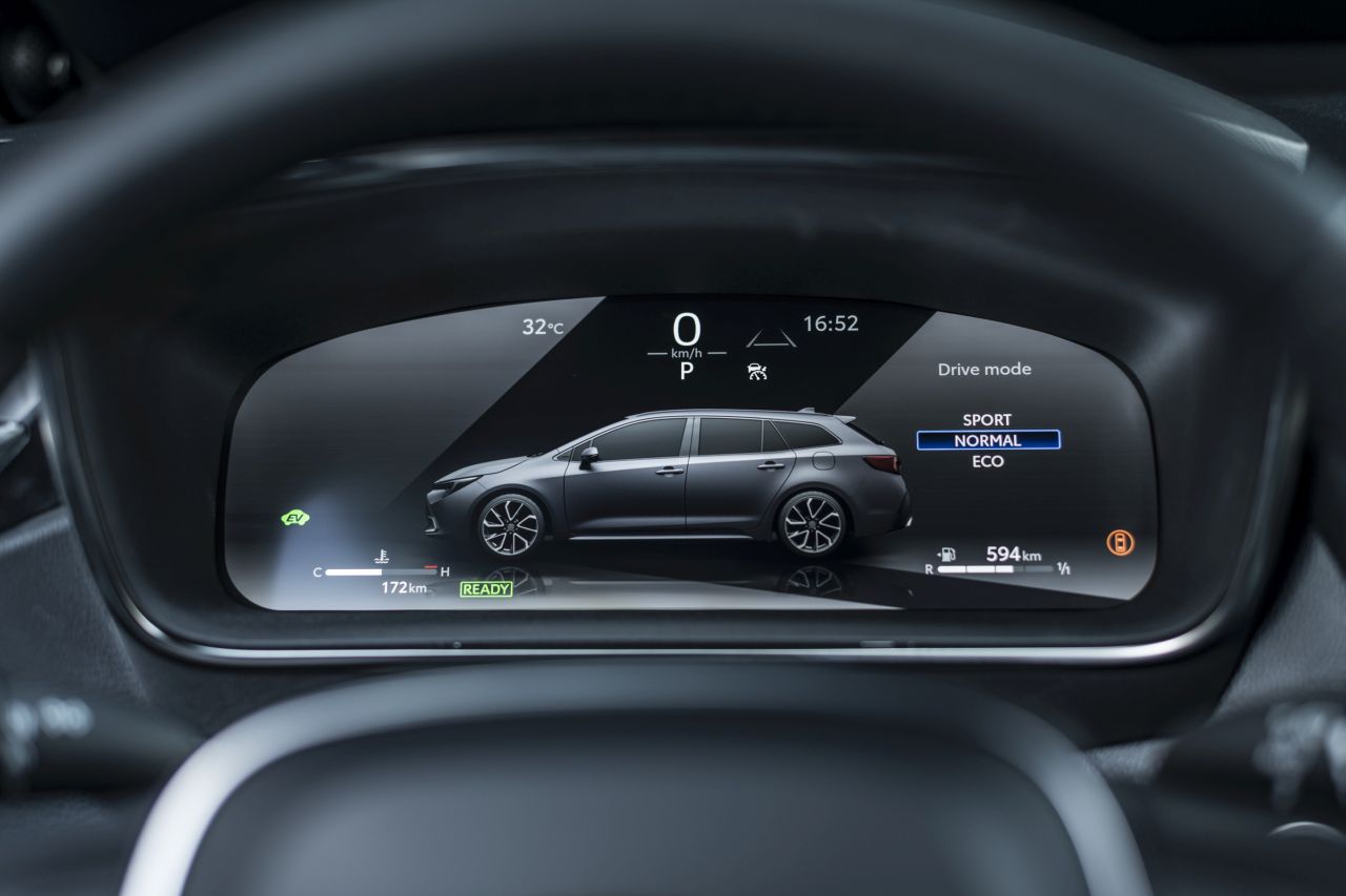 Kombi, ktoré nerobí kompromisy: priestor, hybridný pohon a teraz aj výhodná cena