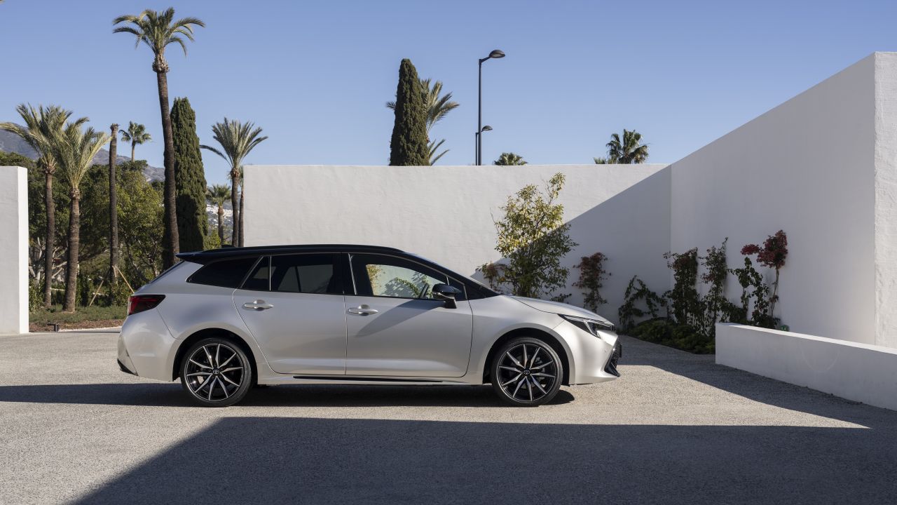 Kombi, ktoré nerobí kompromisy: priestor, hybridný pohon a teraz aj výhodná cena