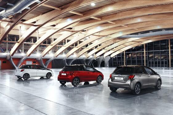 Yaris 2016