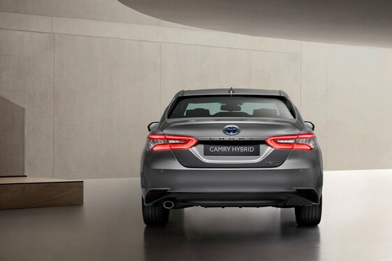 Camry 2021