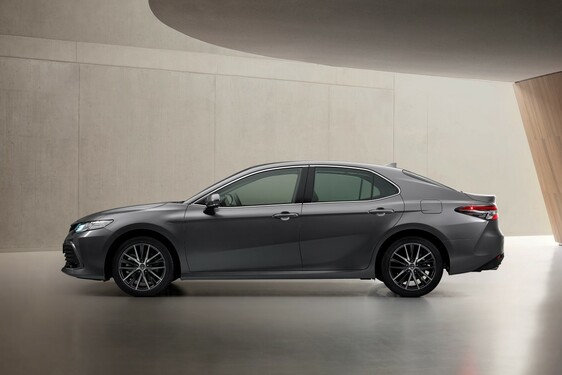 Camry 2021