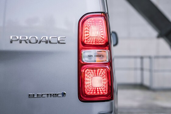 PROACE Electric 2021