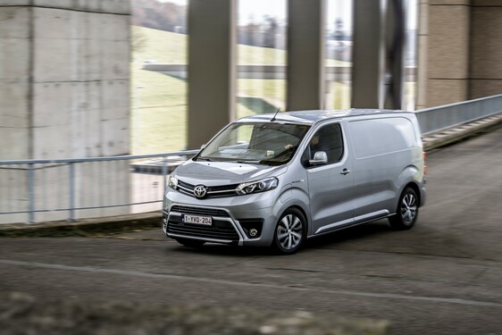 PROACE Electric 2021