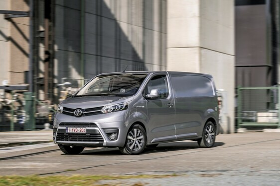 PROACE Electric 2021