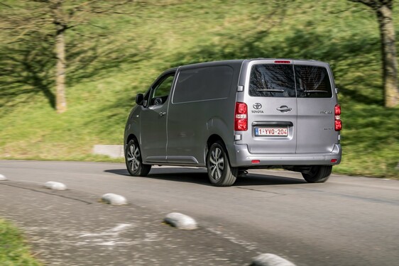 PROACE Electric 2021