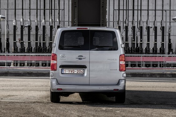 PROACE Electric 2021